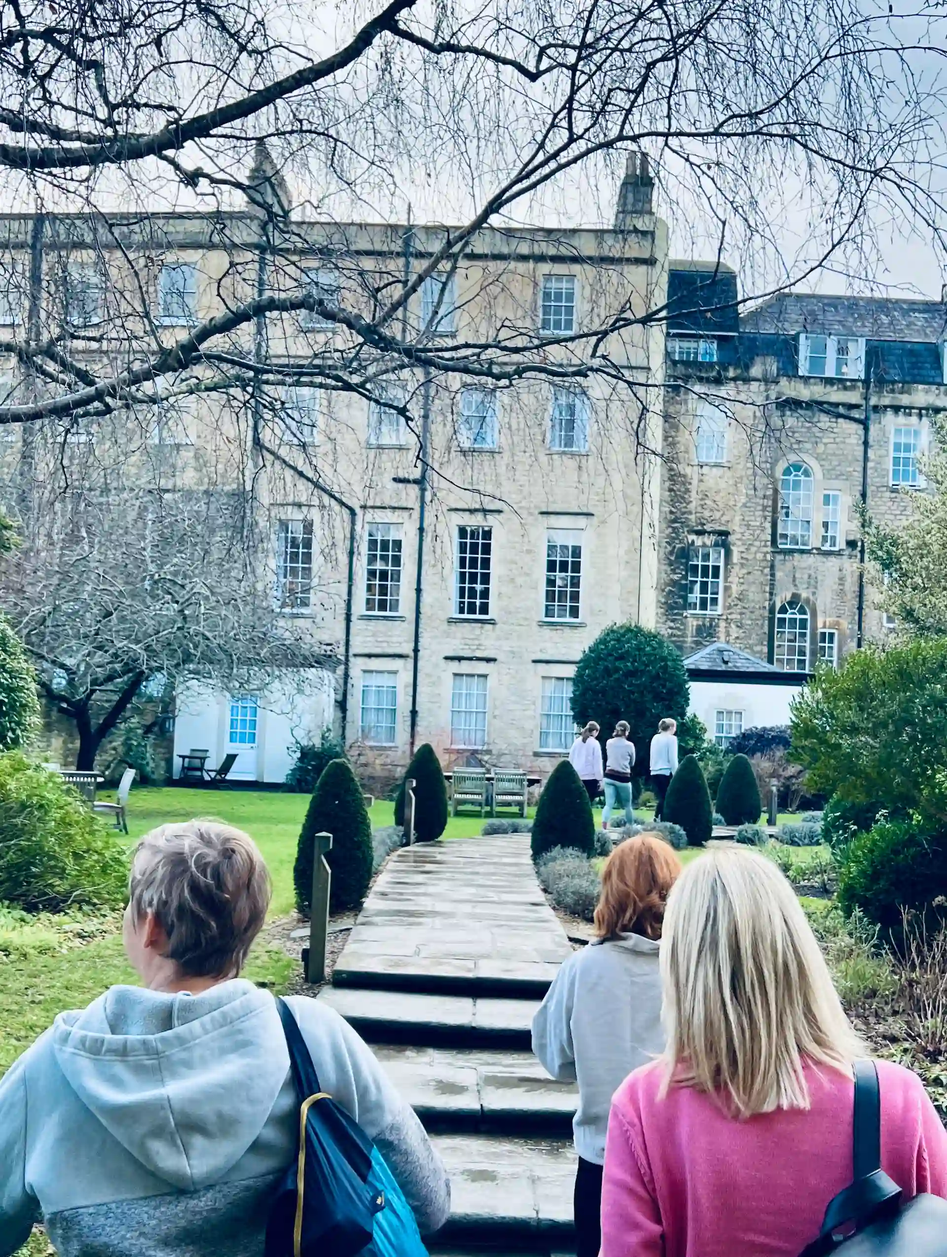 Relaxing wellness session in historic Bath setting